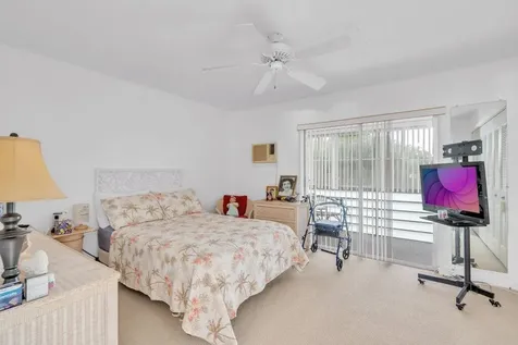 349 Camden O West Palm Beach FL 33417