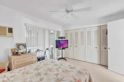 349 Camden O West Palm Beach FL 33417