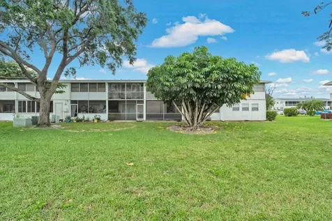 349 Camden O West Palm Beach FL 33417