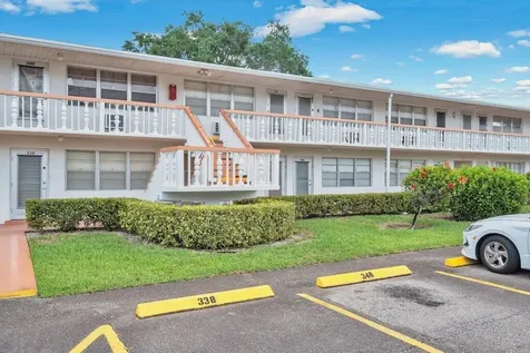 349 Camden O West Palm Beach FL 33417