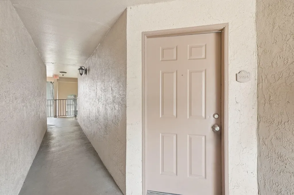 2900 S University Drive Davie FL 33328