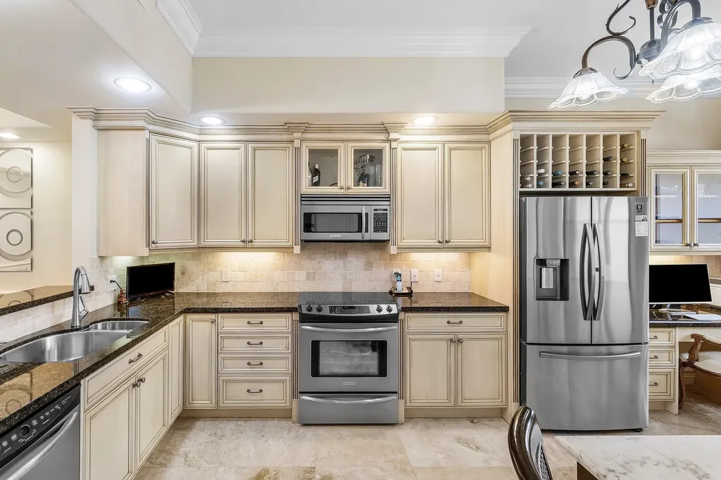 16844 Isle Of Palms Drive Delray Beach FL 33484