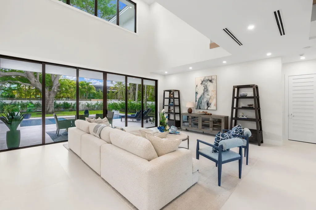 2406 NE 13th Court Fort Lauderdale FL 33304