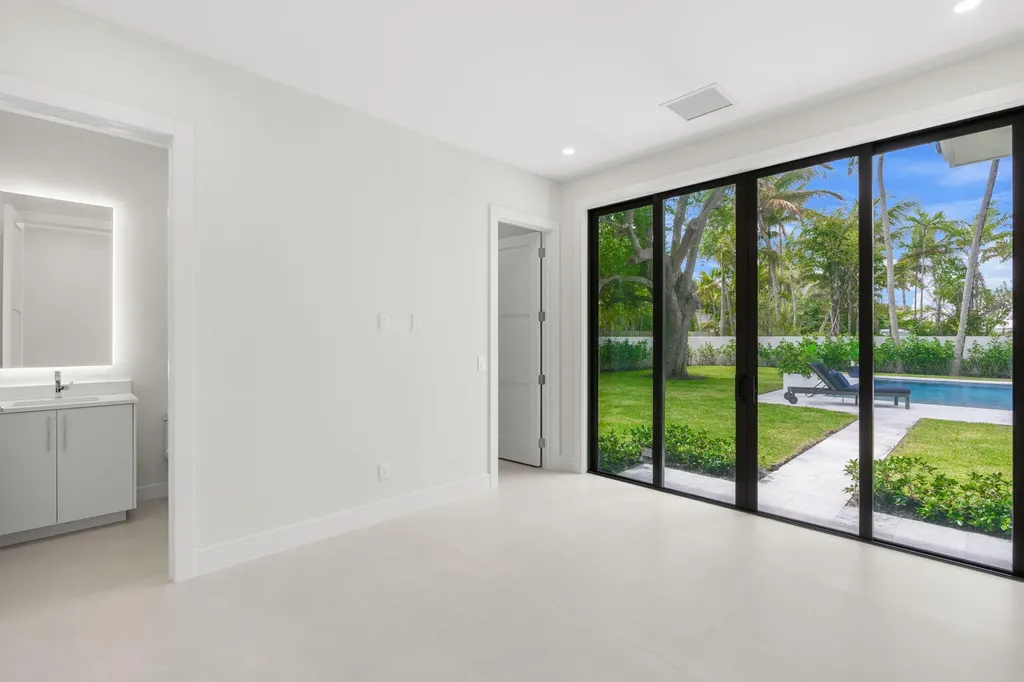 2406 NE 13th Court Fort Lauderdale FL 33304