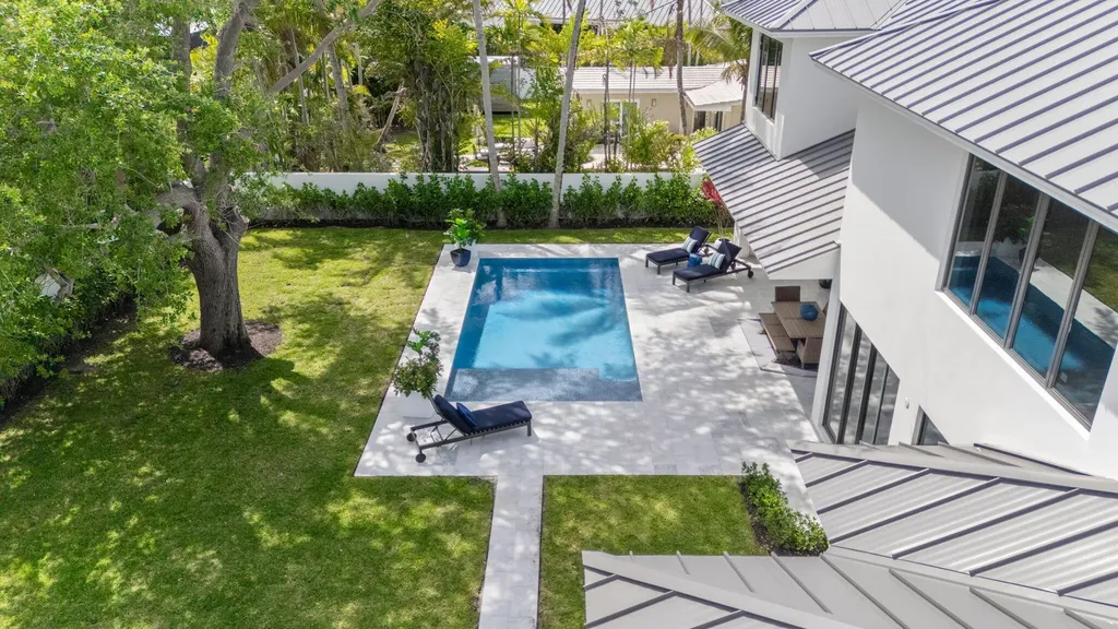 2406 NE 13th Court Fort Lauderdale FL 33304