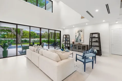 2406 NE 13th Court Fort Lauderdale FL 33304