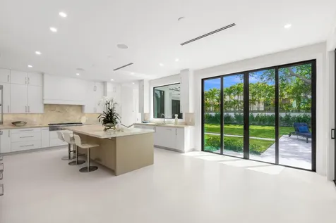 2406 NE 13th Court Fort Lauderdale FL 33304
