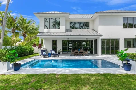 2406 NE 13th Court Fort Lauderdale FL 33304