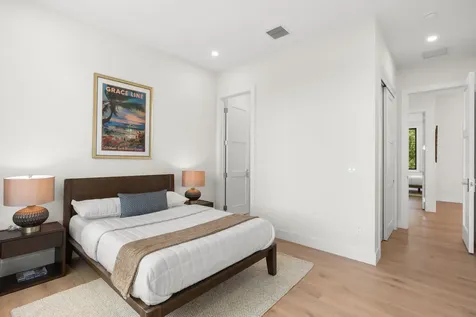 2406 NE 13th Court Fort Lauderdale FL 33304