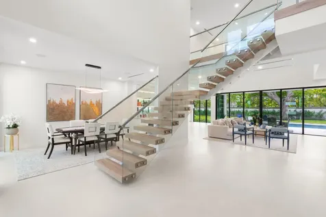 2406 NE 13th Court Fort Lauderdale FL 33304