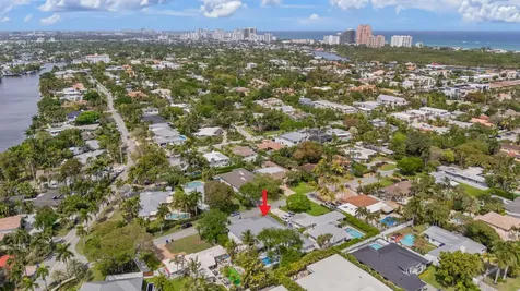 2406 NE 13th Court Fort Lauderdale FL 33304