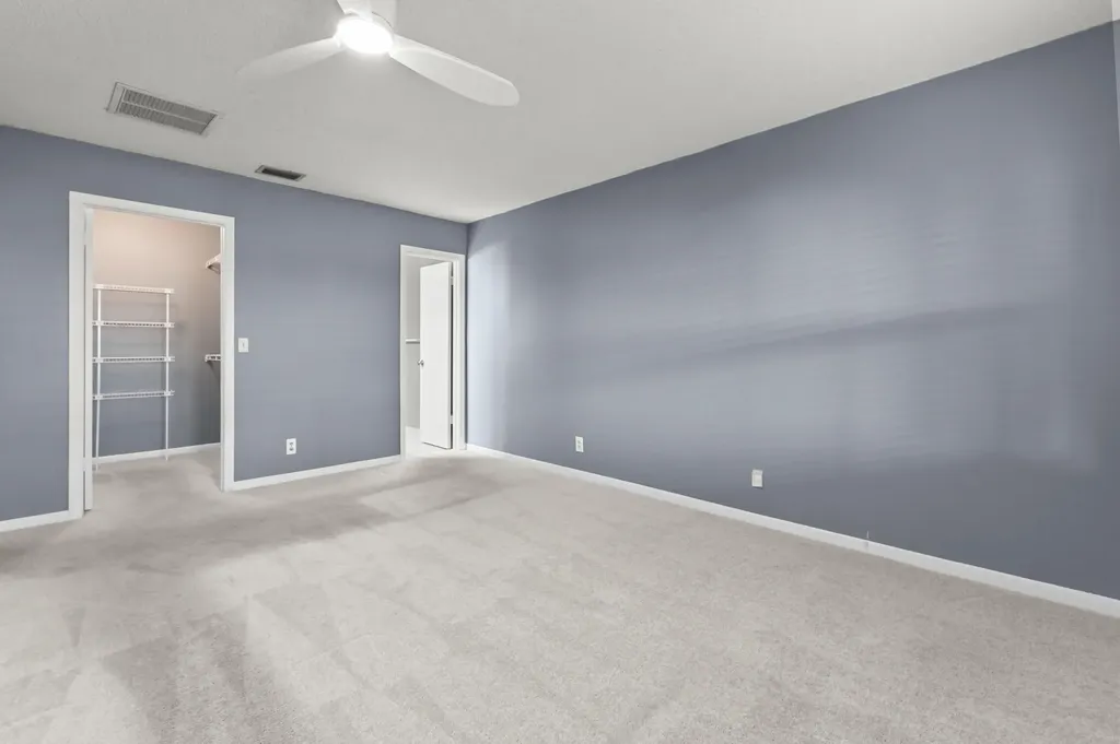 8495 Lake Point Court Lake Worth FL 33467