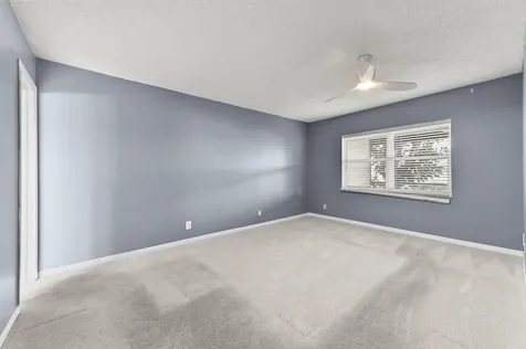8495 Lake Point Court Lake Worth FL 33467