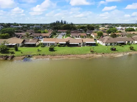 8495 Lake Point Court Lake Worth FL 33467