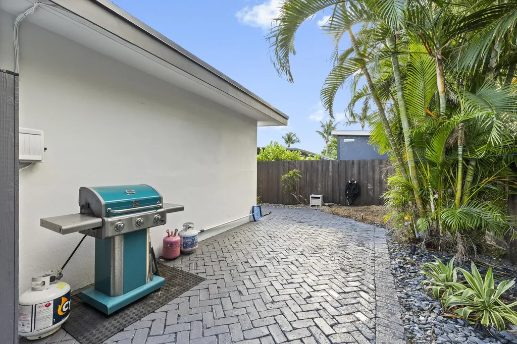 2112 Manatee Drive Fort Lauderdale FL 33316