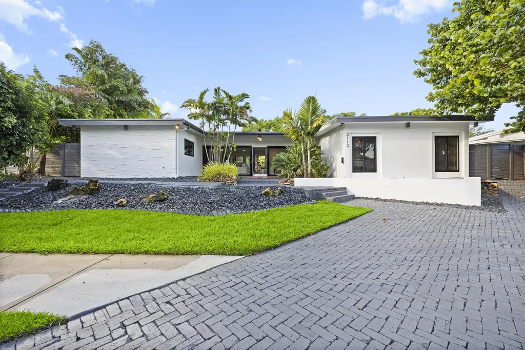 2112 Manatee Drive Fort Lauderdale FL 33316