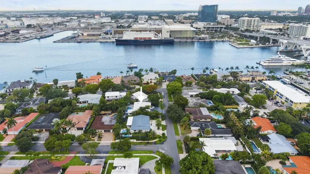 2112 Manatee Drive Fort Lauderdale FL 33316