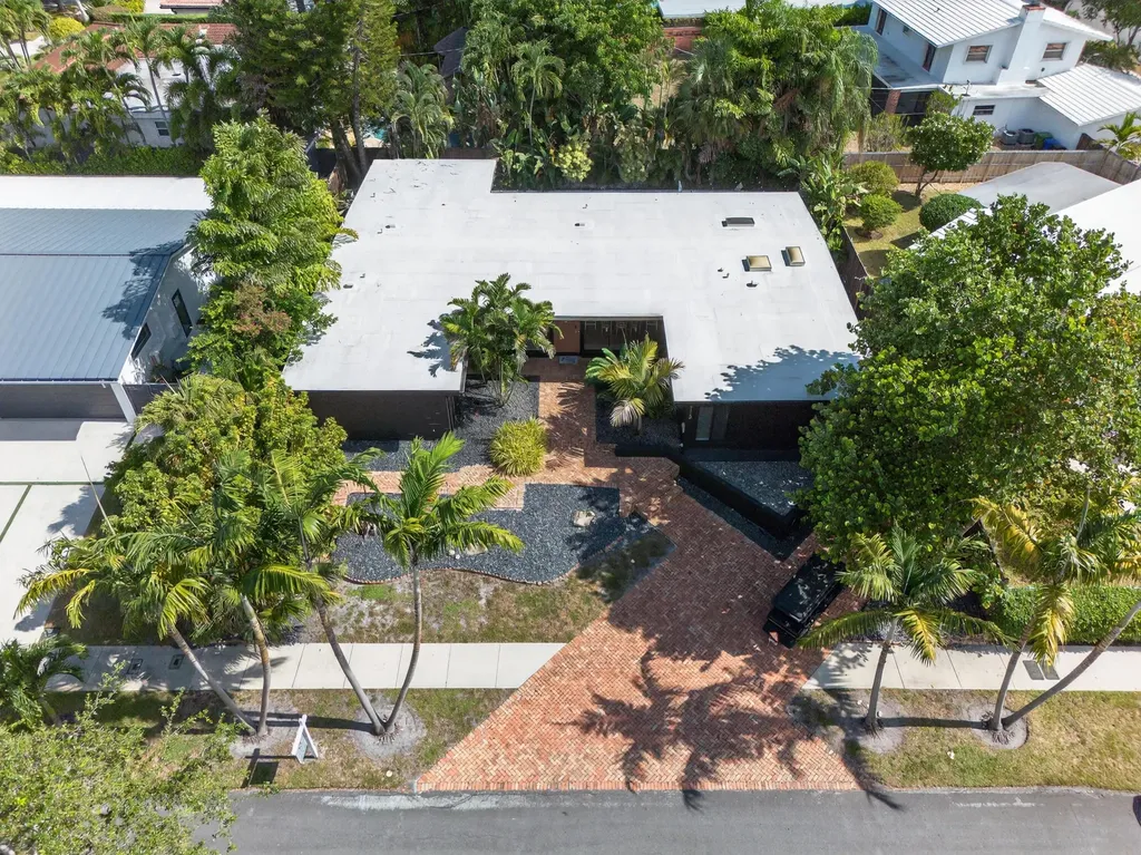 2112 Manatee Drive Fort Lauderdale FL 33316