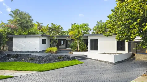 2112 Manatee Drive Fort Lauderdale FL 33316