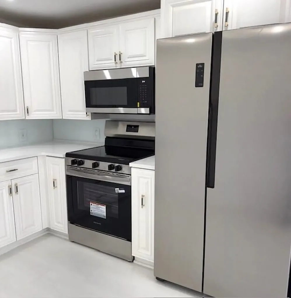 4023 Rexford B Boca Raton FL 33434