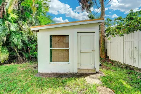 3208 Beacon Street Pompano Beach FL 33062