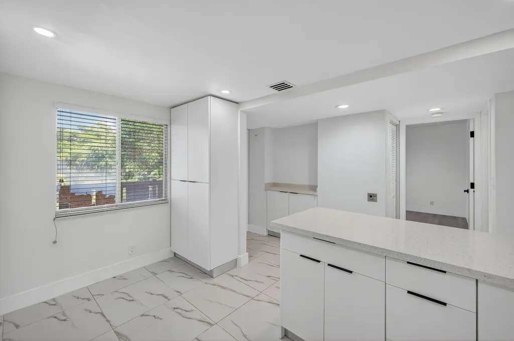 14375 Strathmore Lane Delray Beach FL 33446