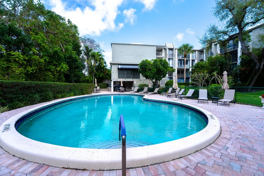 501 SW 11th Place Boca Raton FL 33432