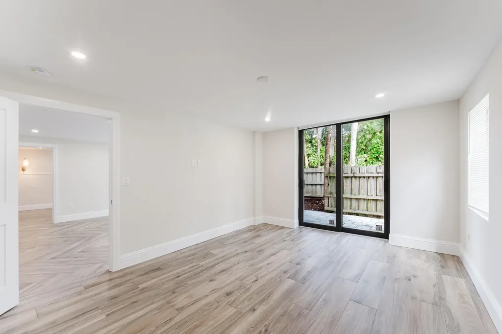 501 SW 11th Place Boca Raton FL 33432