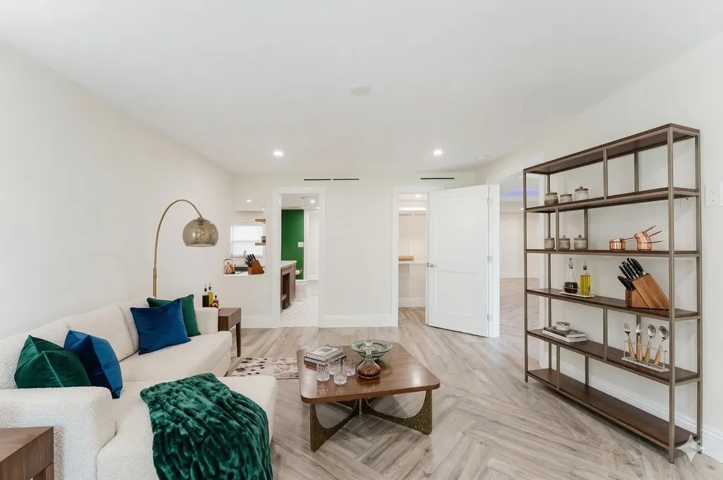 501 SW 11th Place Boca Raton FL 33432