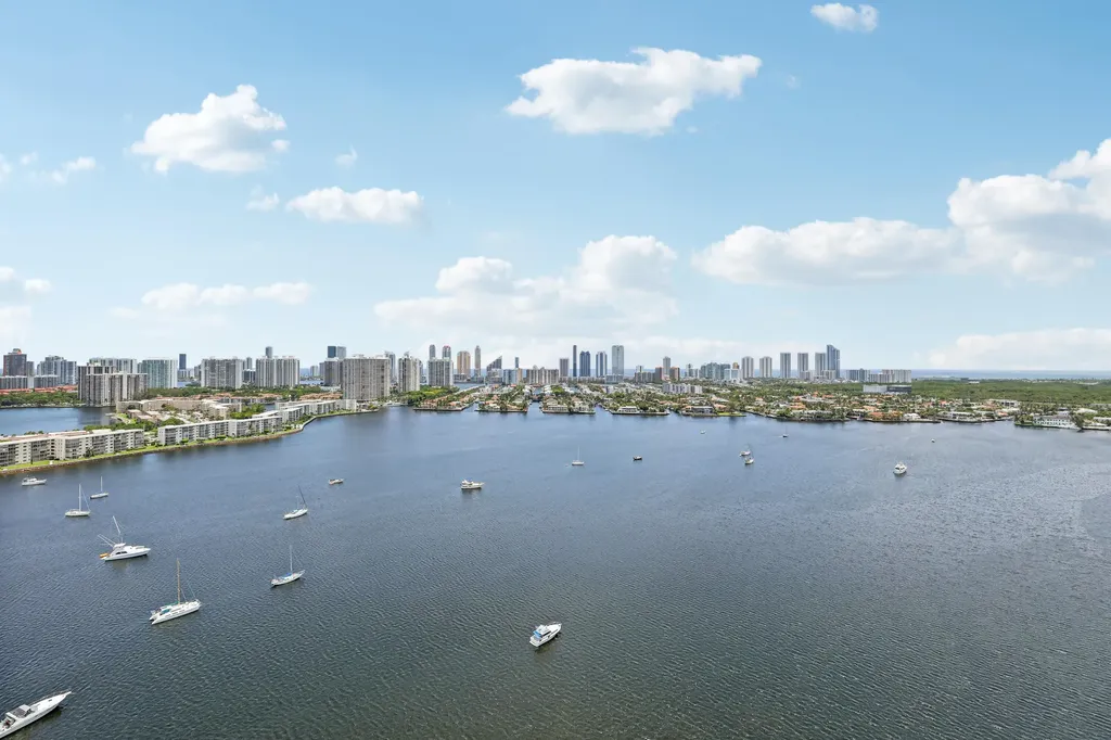 17301 Biscayne Boulevard North Miami Beach FL 33160