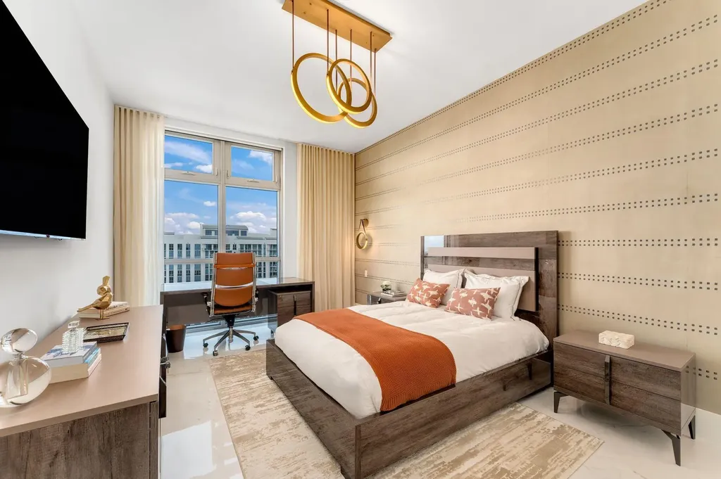 17301 Biscayne Boulevard North Miami Beach FL 33160