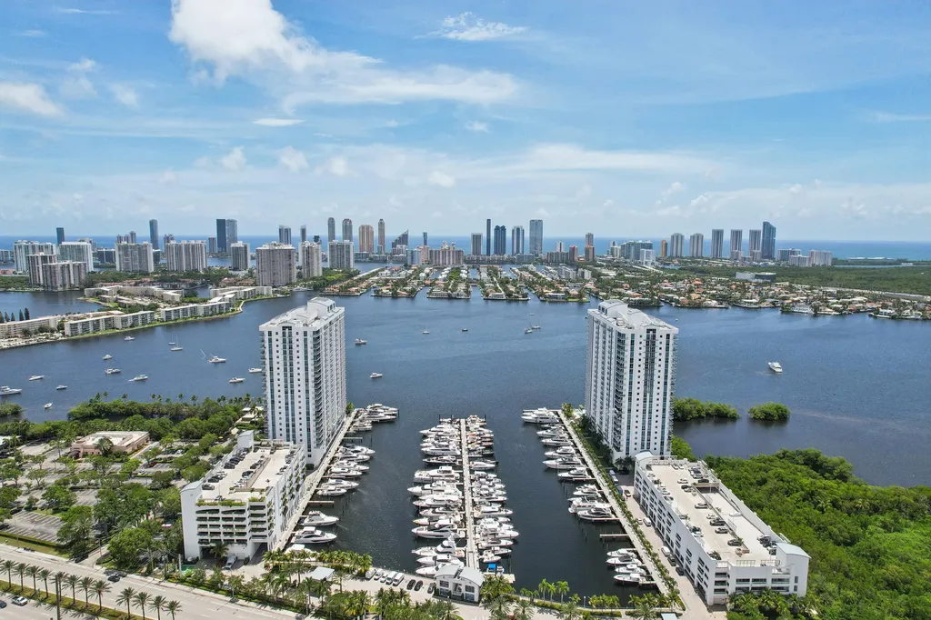 17301 Biscayne Boulevard North Miami Beach FL 33160