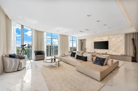 17301 Biscayne Boulevard North Miami Beach FL 33160