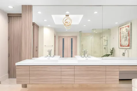 17301 Biscayne Boulevard North Miami Beach FL 33160