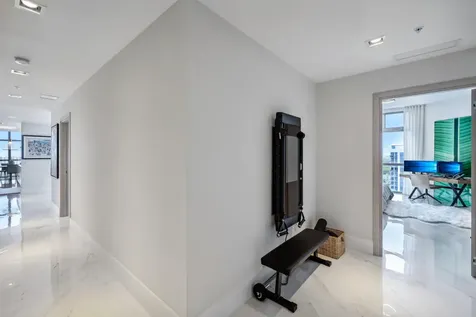 17301 Biscayne Boulevard North Miami Beach FL 33160