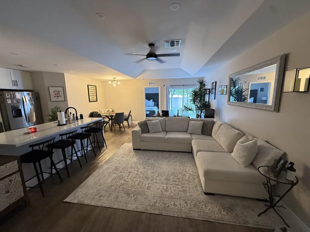 5467 NW 95th Avenue Sunrise FL 33351