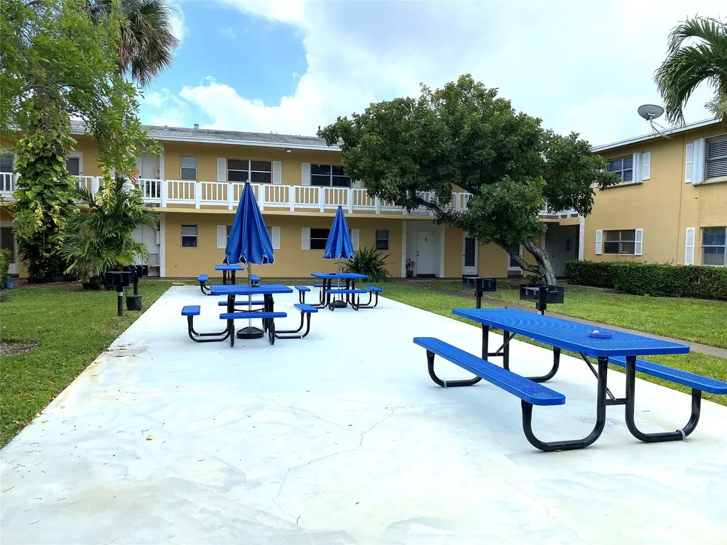 500 SE 2nd Avenue Deerfield Beach FL 33441