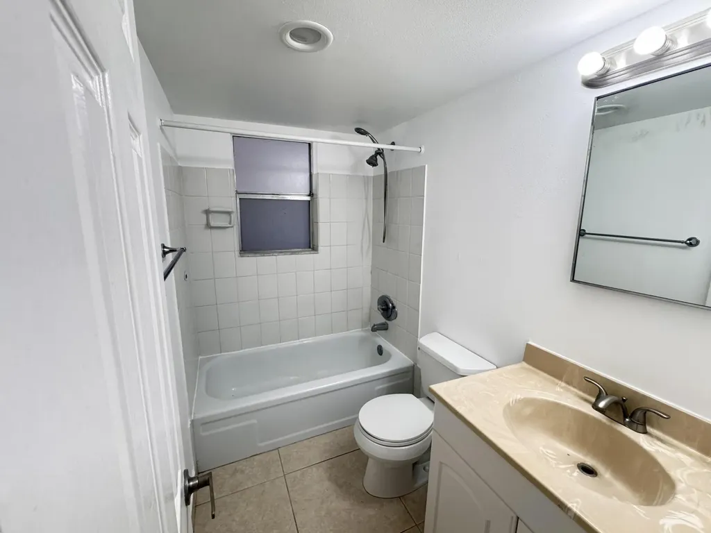 500 SE 2nd Avenue Deerfield Beach FL 33441
