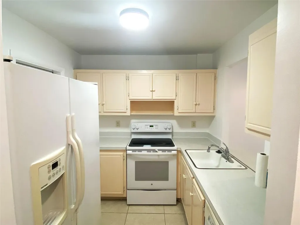 500 SE 2nd Avenue Deerfield Beach FL 33441