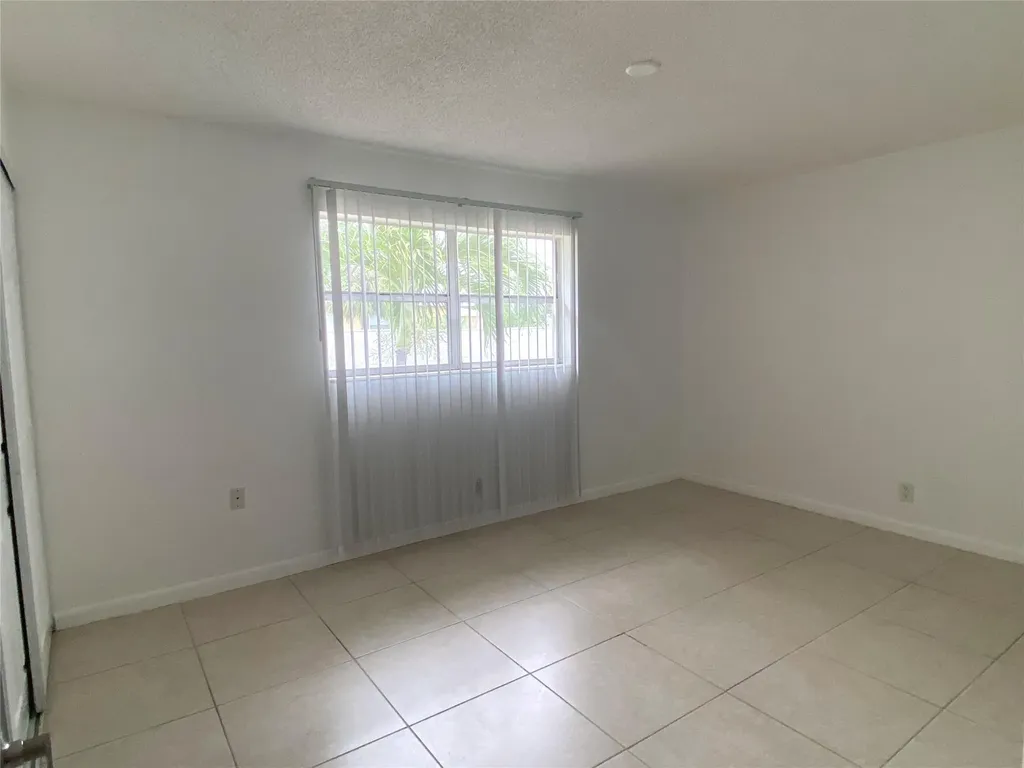 500 SE 2nd Avenue Deerfield Beach FL 33441