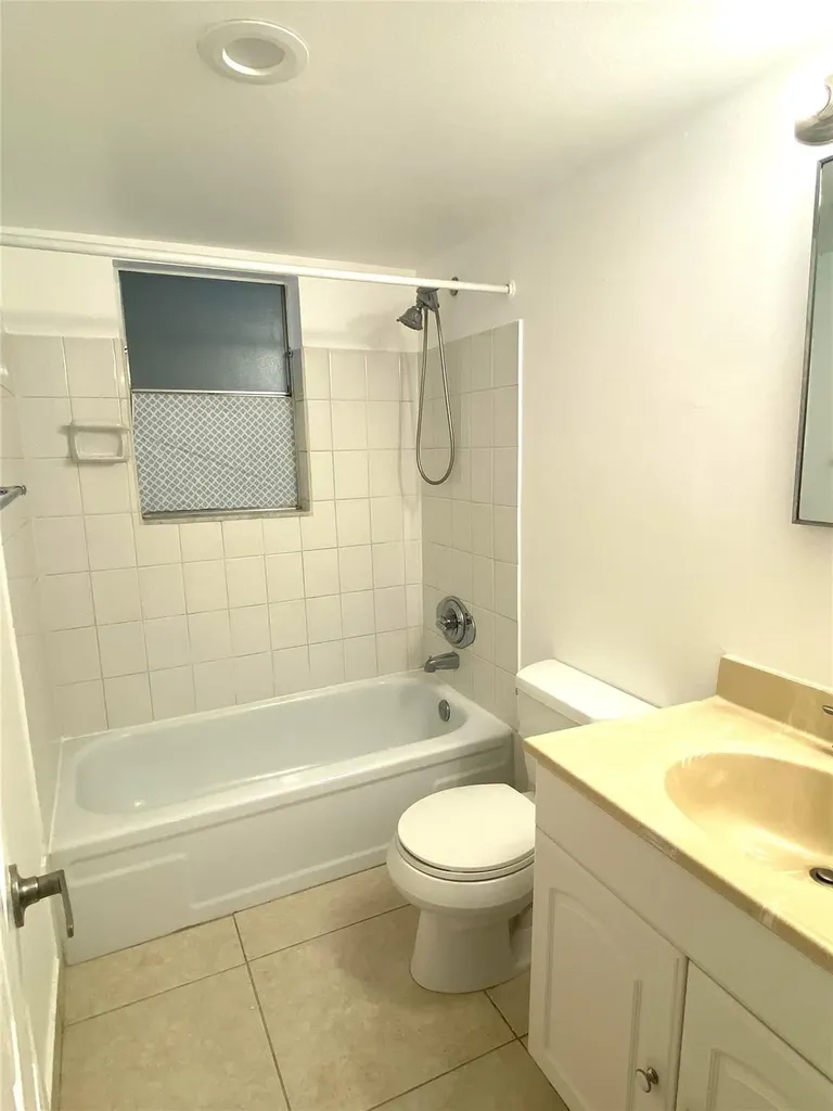 500 SE 2nd Avenue Deerfield Beach FL 33441