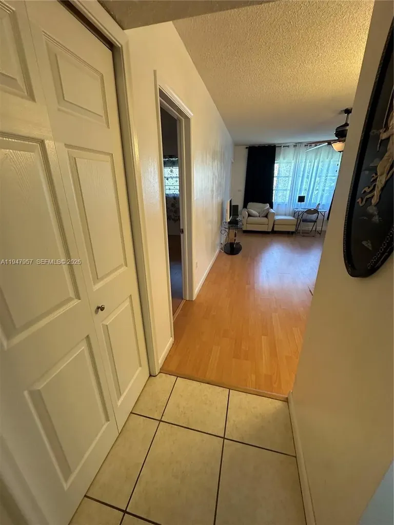2825 NE 201st Terrace Aventura FL 33180