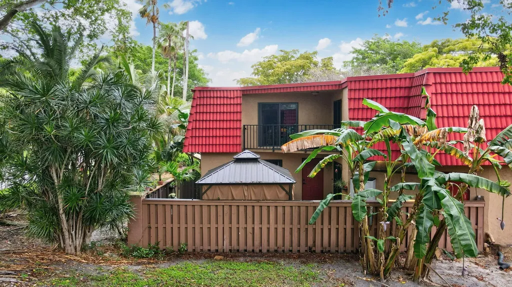 8093 Severn Drive Boca Raton FL 33433