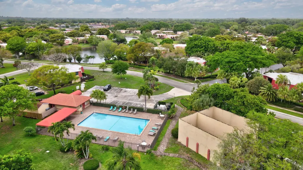 8093 Severn Drive Boca Raton FL 33433
