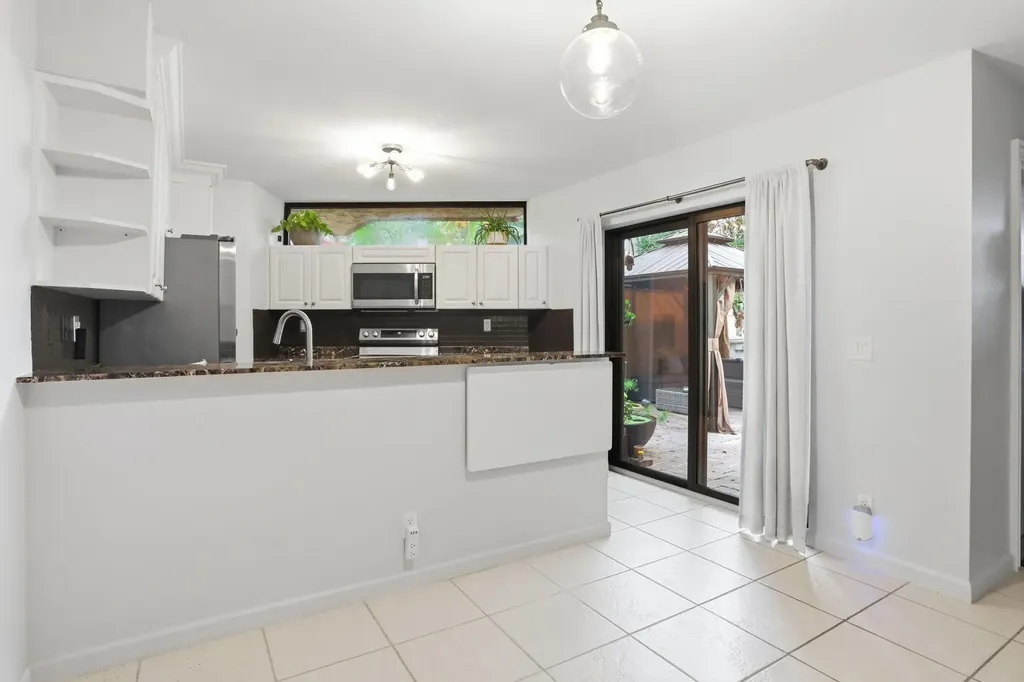 8093 Severn Drive Boca Raton FL 33433
