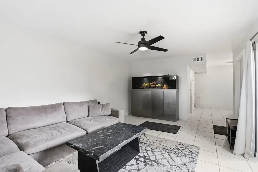 8093 Severn Drive Boca Raton FL 33433