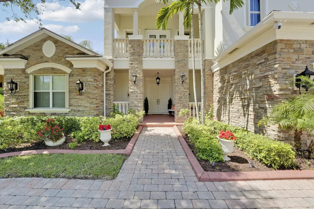 8197 Butler Greenwood Drive West Palm Beach FL 33411