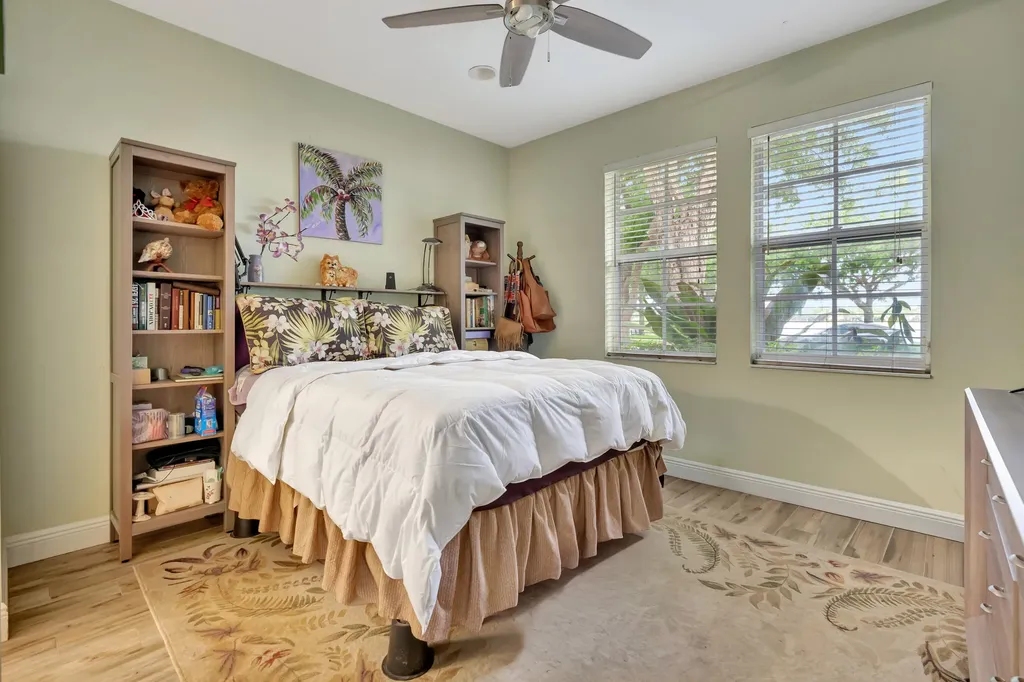 214 Evergrene Parkway Palm Beach Gardens FL 33410