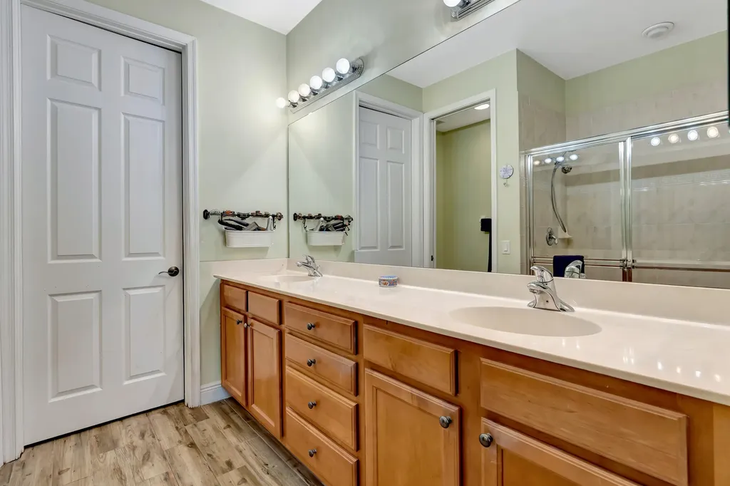 214 Evergrene Parkway Palm Beach Gardens FL 33410