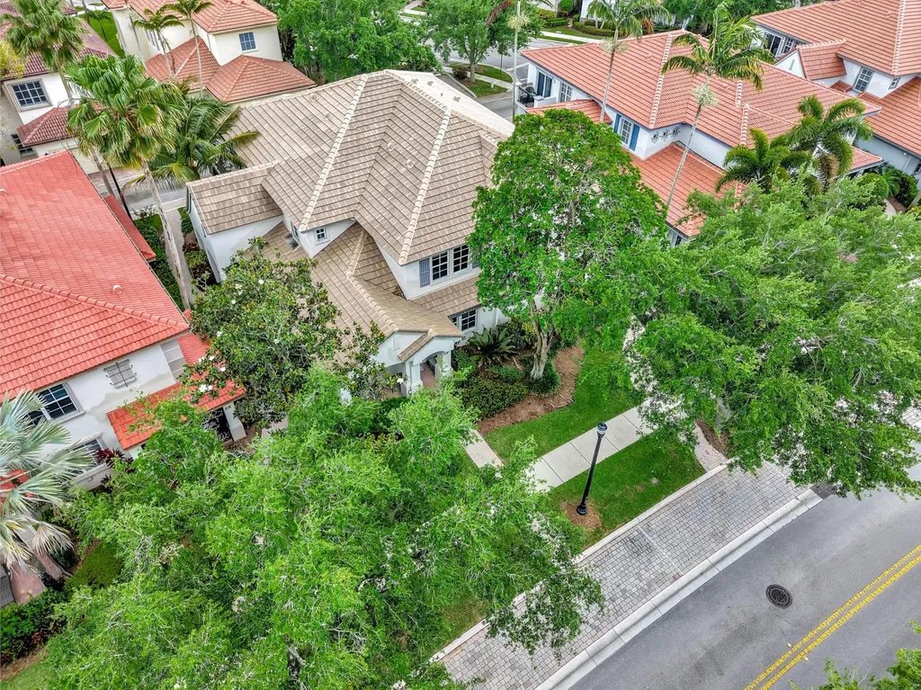 214 Evergrene Parkway Palm Beach Gardens FL 33410
